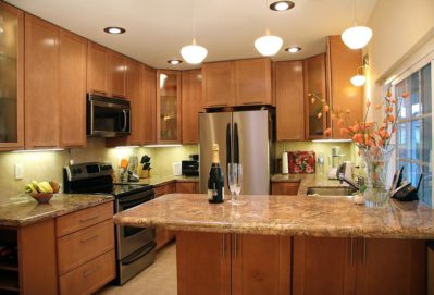 Clean bright kitchen after an Ocoee house cleaning